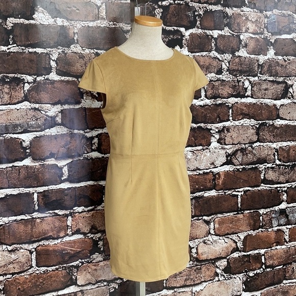 Kensie Dress Microsuede Sheath Tan Khaki Medium - Picture 3 of 15